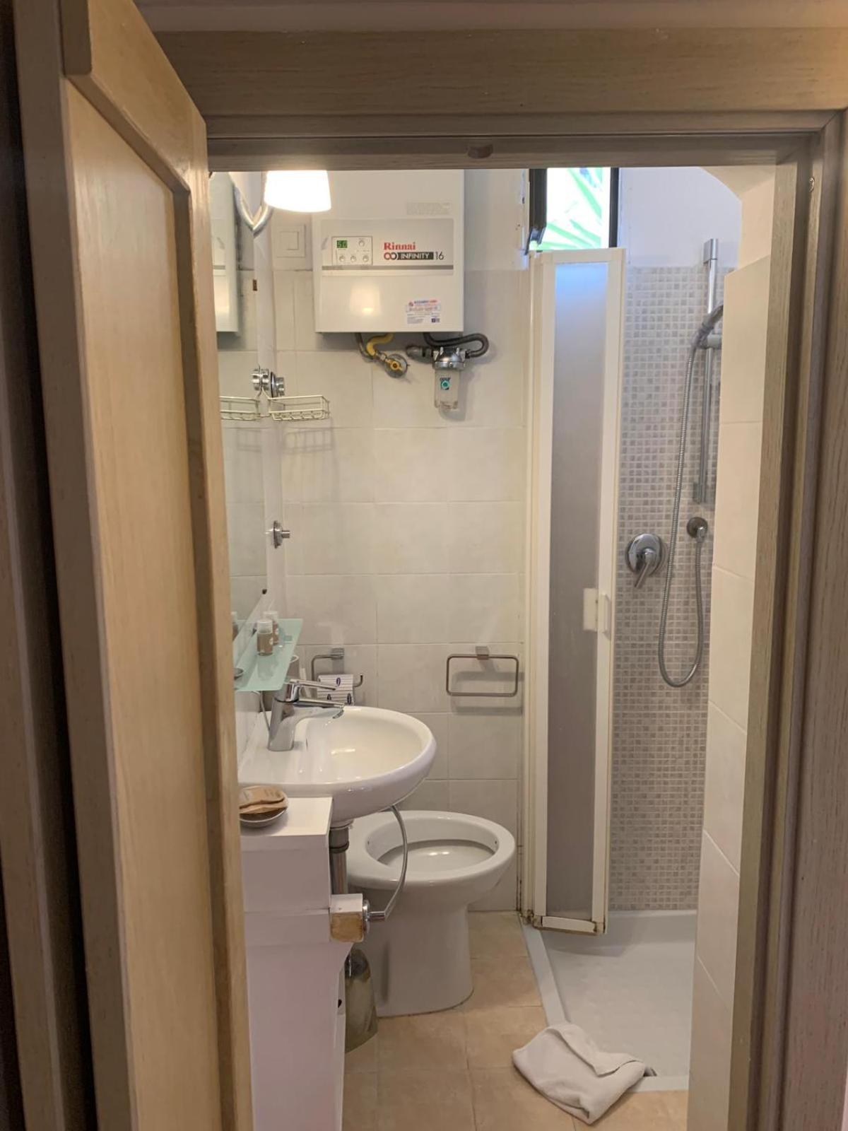 Holiday home Domus Chiavari House Rome